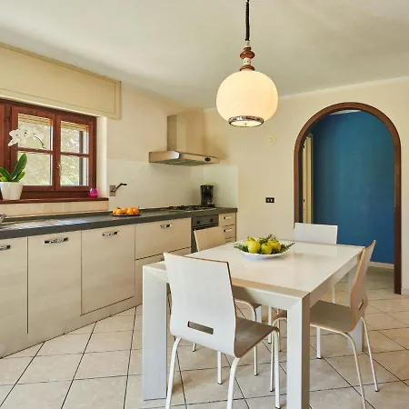 Daire Serena - Lmz180 By Interhome *
